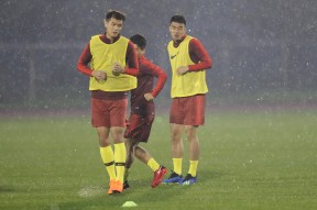 米乐官网app-热衷足球赛事，球队备战全力出击