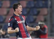 米乐娱乐-包含AC米兰主场大胜博洛尼亚，继续领跑积分榜的词条