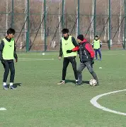 关于国内俱乐部备战国际精英，谋求突破的信息