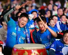 球迷们感到很迷茫,面对这场比赛